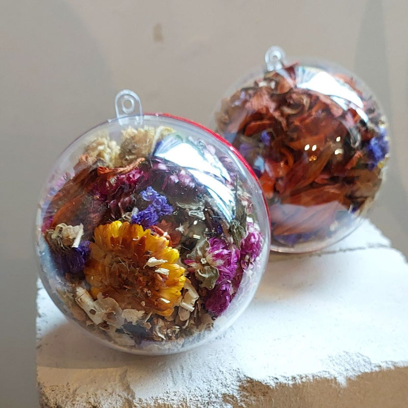 InStore Potpourri Bar Craft Your Own Festive Fragrance Potions